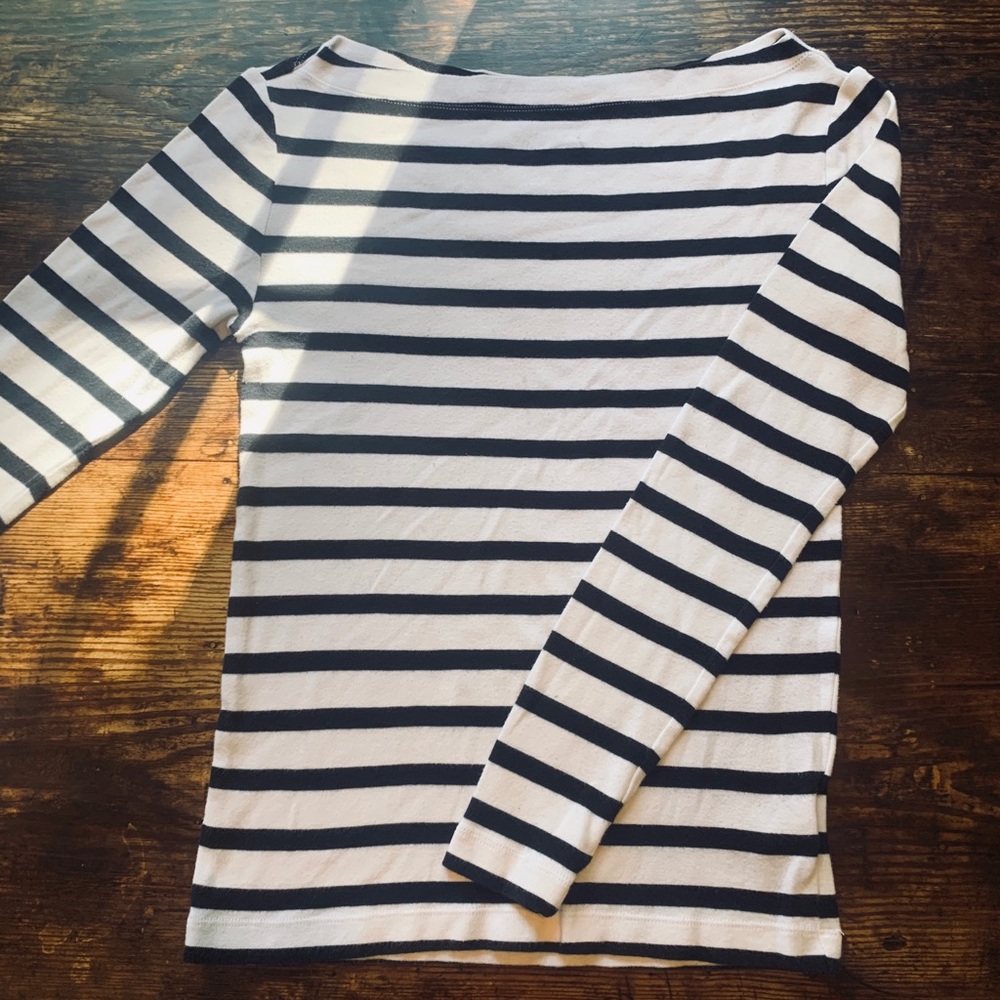 Gap Long Sleeve Fitted Striped Tee 🤩🎉